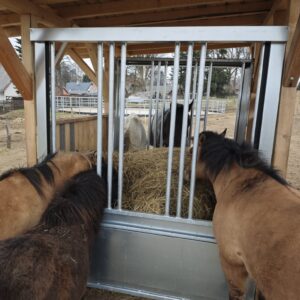 Automatické příkrmiště – zakázková výroba